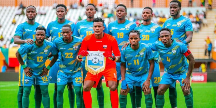 Minister na President wa FERWAFA mu butumwa bwo gushyigikira amavubi