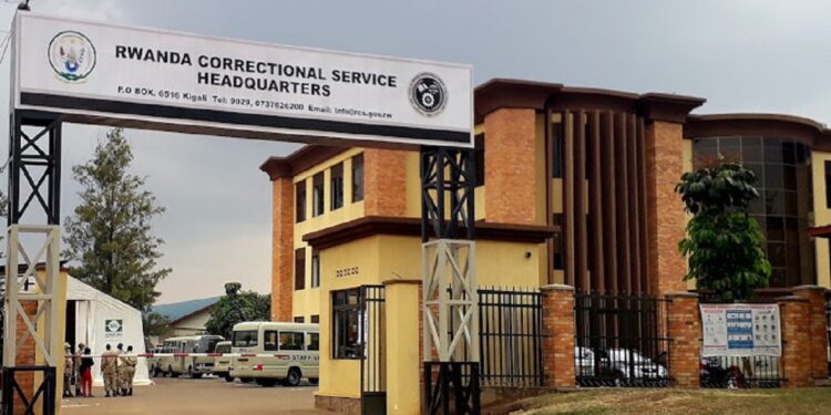 Urwego rw’u Rwanda rushinzwe igorora (RCS) rwirukanye abakozi 411