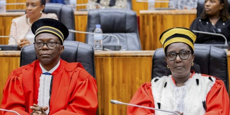 President Kagame Swears in New Supreme Court Leaders
