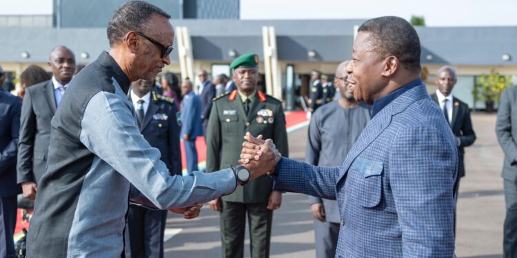 Kagame Hosts Togo’s President Gnassingbé on Official Visit