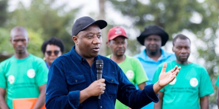 Minisitiri w’Intebe yifatanyije n’abaturage ba Burera mu gutangiza igihembwe cy’ ihinga