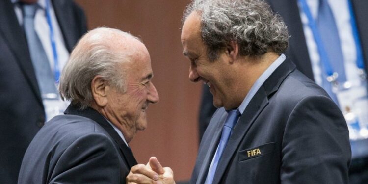 Michel Platini na  Sepp Blatter bagiye gusubira imbere y’urukiko