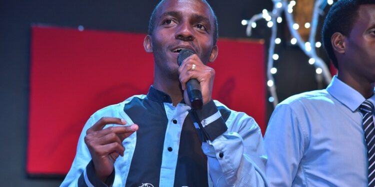 Alexis Dusabe yateguje igitaramo cy’amateka yizihiza imyaka 25 mu muziki