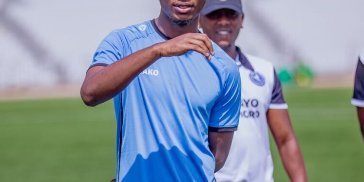 Byiringiro Lague yajyanye muri RIB umunyamakuru Ngabo Roben