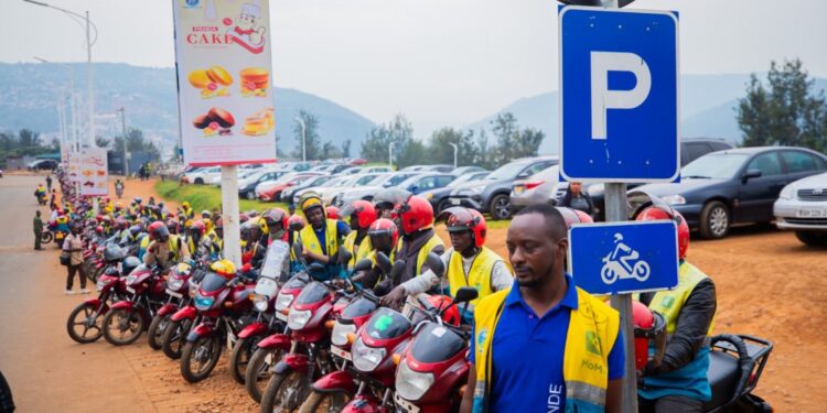 Polisi y’ U Rwanda yavuze kuri drones na parking za moto bitavugwaho rumwe na benshi