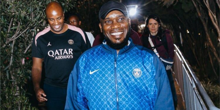 Jay Jay Okocha na Didier Domi bakiniye PSG bari mu Rwanda