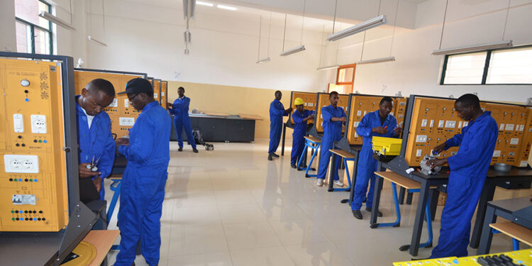 Ibikubiye muri gahunda ya Miliyari 49 Frw Leta yageneye guteza imbere urubyiruko