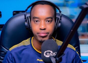 Urubanza rwa APR FC ruregwamo umunyamakuru Reagan n’ abandi rwashyizwe mu muhezo