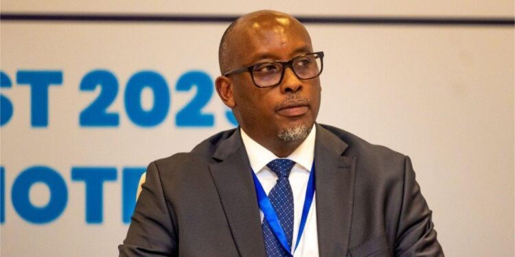 Shema Fabrice yatorewe kuyobora FERWAFA