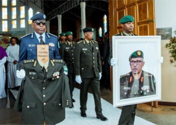 Lt Gen Innocent Kabandana yashyinguwe