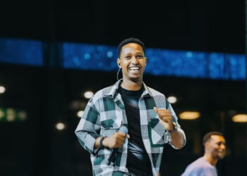 Israel Mbonyi agiye kumurika album ye ya gatanu