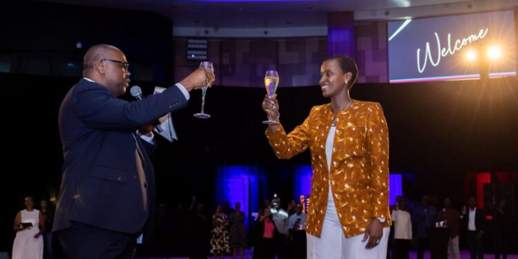 Minisitiri w’ Intebe yakiriye abagize uruhare mu mitegurire ya Shampiyona y’ amagare mu Rwanda