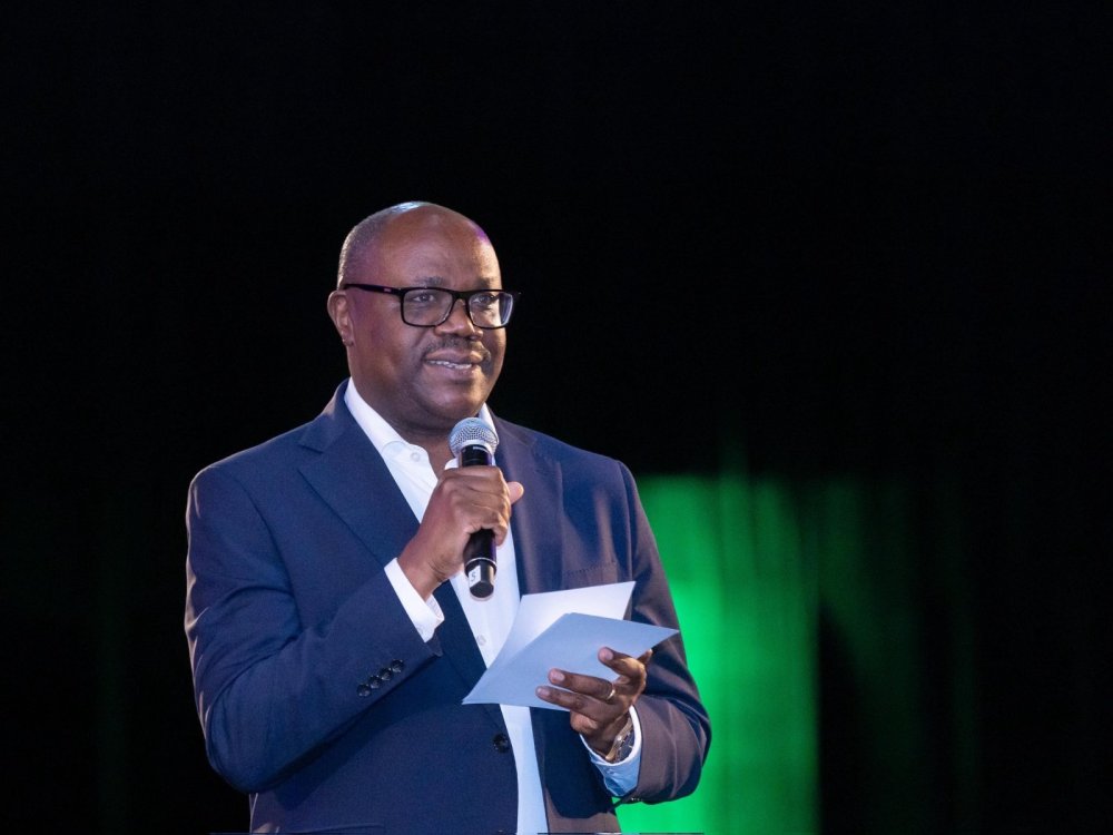 Min w' Intebe Dr Justin Nsengiyumva yakiriye abagize uruhare mu migendekere myiza ya Shampiyona y' Isi y' amagare 