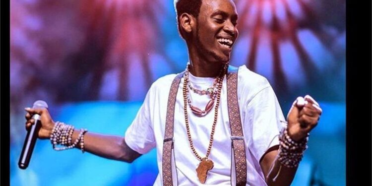 Bill Ruzima yatawe muri yombi akurikiranyweho kunywa ibiyobyabwenge