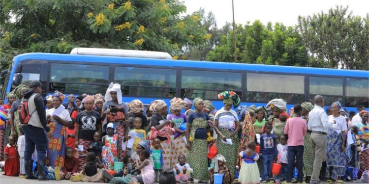 U Rwanda rwakiriye abandi Banyarwanda 222 bahungutse bava muri Congo