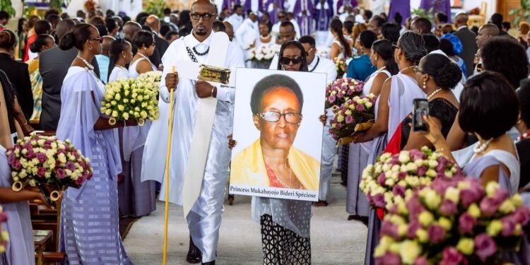 Igikomangoma Mukabayojo, umwana wa Yuhi V Musinga, yashyinguwe i Rusororo