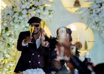 Yvan Muziki na Marina bitegura kurushinga bakiriye incuti zabo ku meza