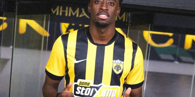 Hakim Sahabo yatangajwe n’ikipe nshya yasinyiye