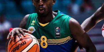 Mugabe Aristide yasezeye gukina Basketball nyuma y’imyaka 18