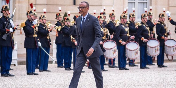 Perezida Kagame yitabiriye inama mpuzamahanga ku ikoreshwa ry’ingufu za nucléaire mu Bufaransa