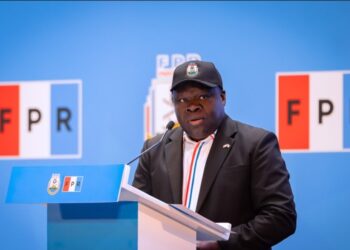 Amb. Bazivamo yibukije urubyiruko rwo muri FPR-Inkotanyi ko kwimana u Rwanda ari inshingano