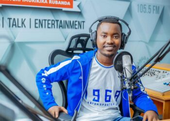 Ngabo Roben yagizwe ushinzwe itangazamakuru muri FERWAFA