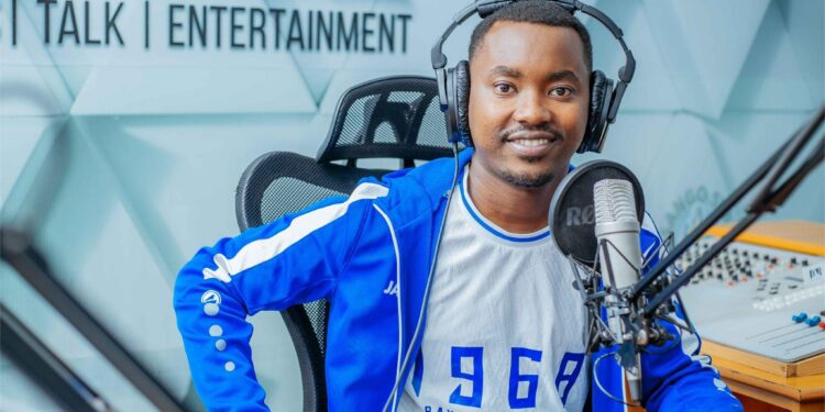 Ngabo Roben yagizwe ushinzwe itangazamakuru muri FERWAFA