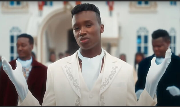 Ross Kana yongewe mu bazaririmba muri MTN Iwacu Muzika