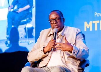 Dr Bizimana yasabye urubyiruko kunyomoza abaharabika Igihugu