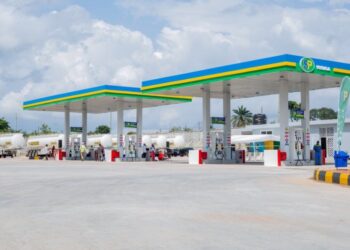 Ibiciro bya esansi na  mazutu byongeye kuzamuka