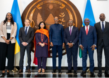 Perezida Kagame yaganiriye n’abayobozi muri OMS na GAVI ku guteza imbere ubuzima mu Rwanda