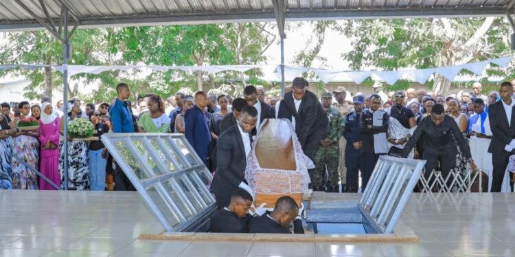 Bugesera: Imibiri 52 y’abazize Jenoside yakorewe Abatutsi yashyinguwe mu cyubahiro