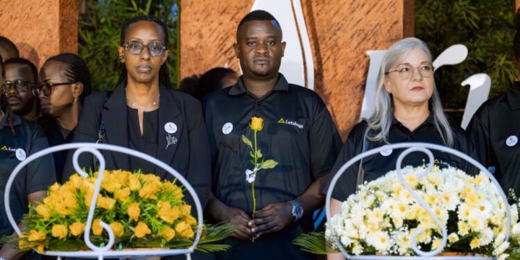Abayobozi n’abakozi ba Letshego Rwanda bibutse Jenoside yakorewe Abatutsi