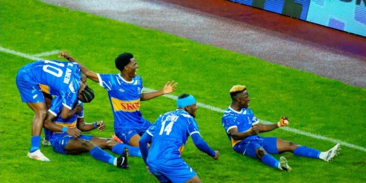 Rayon Sports yanganyije na APR FC ibyiringiro by’igikombe bikomeza kugabanuka