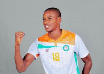 Rayon Sports yasinyishije Umunya-Niger Ibrahim Djingarey