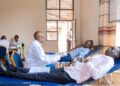 Abanyeshuri n’abakozi ba ILPD batanze amaraso yo gutabara indembe