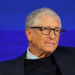 Bill Gates ari mu Rwanda, aho yasuye uruganda rukora inshinge