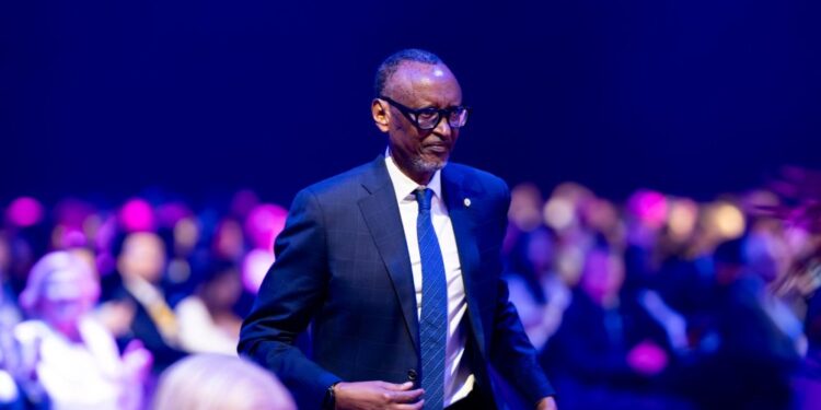 Perezida Kagame yitabiriye Inama Mpuzamahanga ya AI i Genève