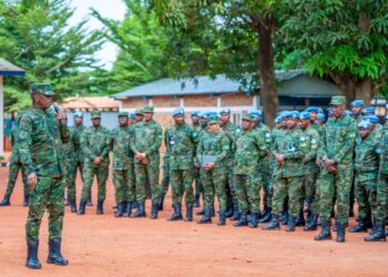 Maj Gen Nyakarundi yasuye abasirikare b’u Rwanda bari mu butumwa muri Centrafrique