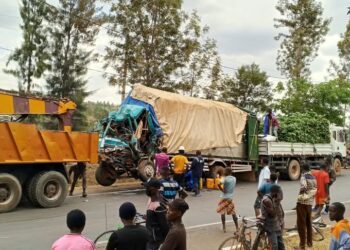 Rwamagana: Impanuka ikomeye y’imodoka 2 ihitanye umuntu 1 abenshi bajyanwa mu bitaro.