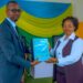 Ngoma: Umuyobozi w’akarere ka Ngoma ucyuye igihe NIYONAGIRA Nathalie yagiranye ihererekanyabubasha n’umuyobozi w’agateganyo INGABIRE Benoit.